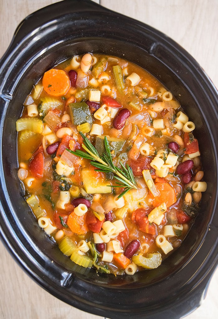 Healthy Slow Cooker Minestrone: Low-Fat, High-Fiber & Easy